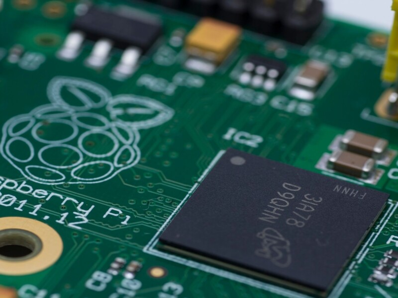 Raspberry Pi 4 - Image 3