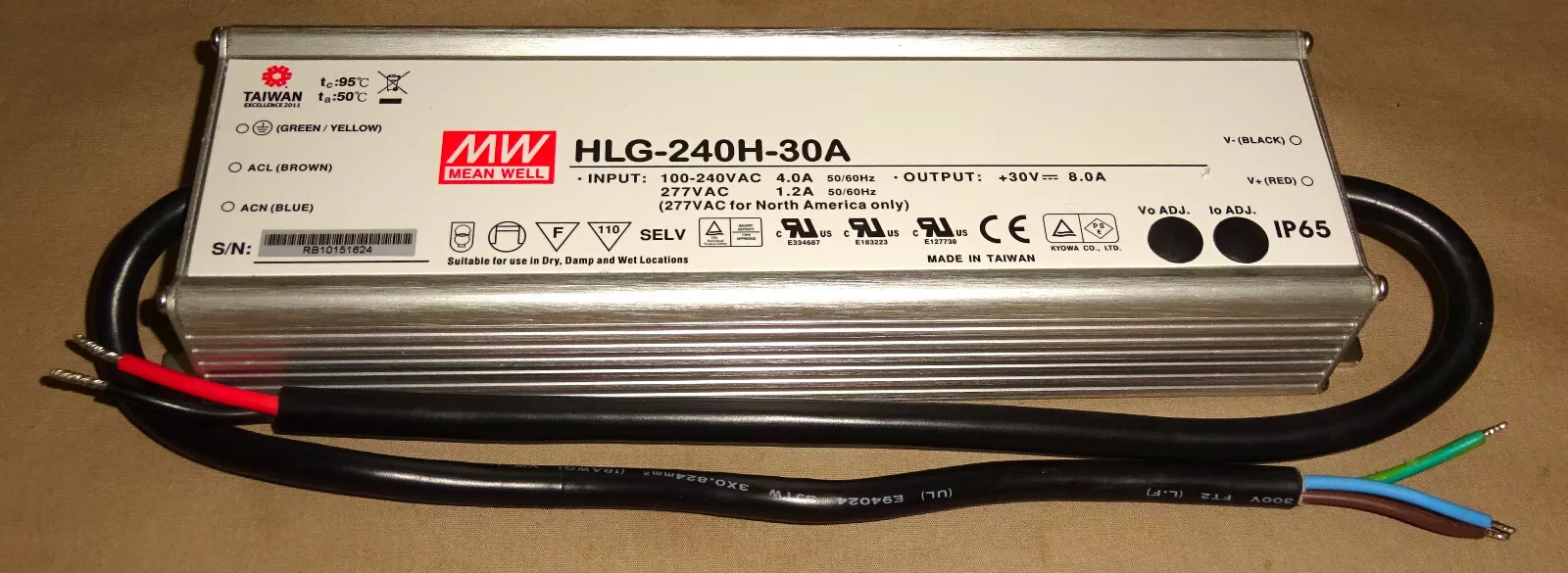 AC/DC Converter HLG-240H-30A - Image 3